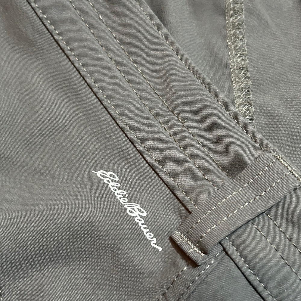 Eddie Bauer Pants 24W Dark Gray First Ascent Guide Hiking Stretch Outdoor - Picture 8 of 11